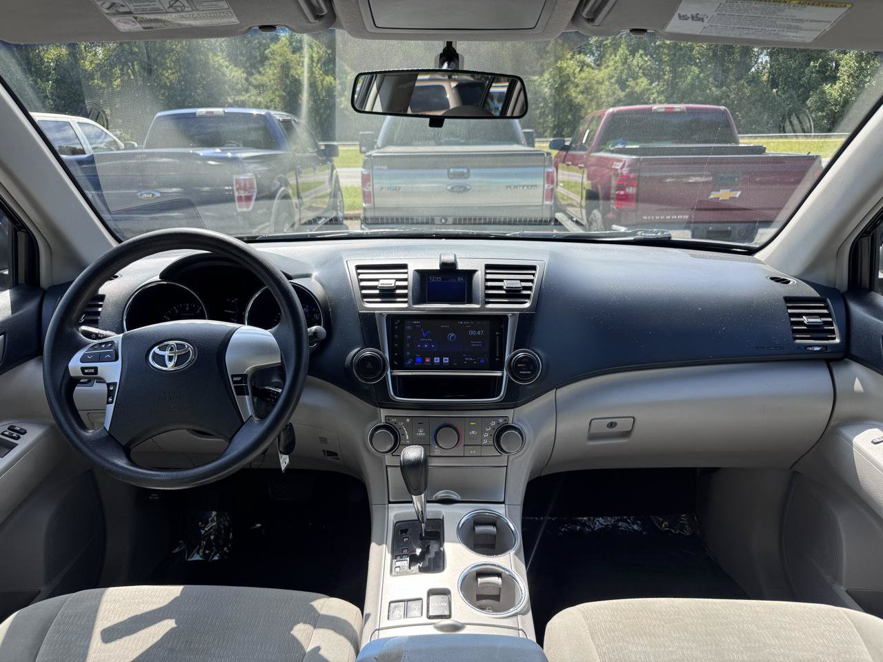 Used 2013 Toyota Highlander Plus FWD image 19