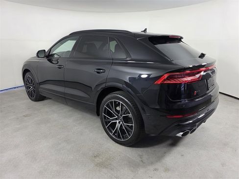 Used 2021 Audi SQ8 Prestige image 6