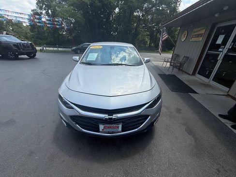 Used 2020 Chevrolet Malibu LT FWD image 3