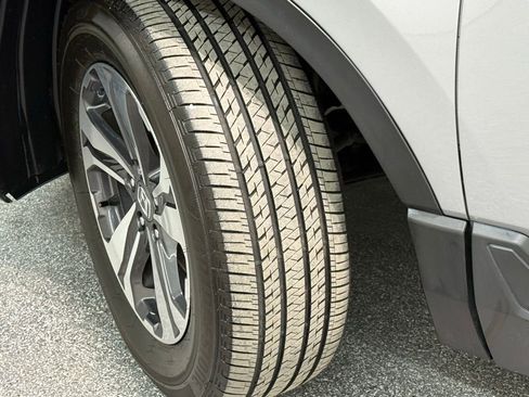 Certified 2021 Honda CR-V LX image 32