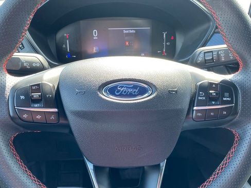 Used 2025 Ford Escape ST-Line image 24