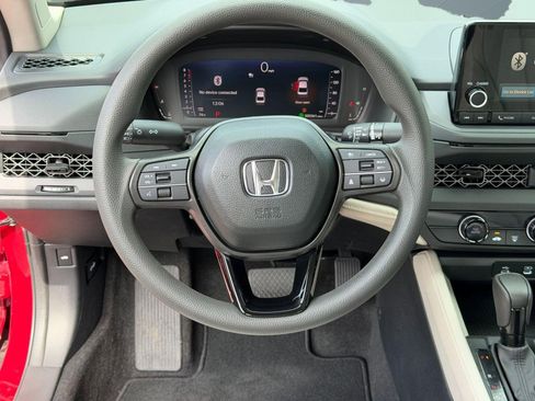 Used 2025 Honda Accord LX image 16