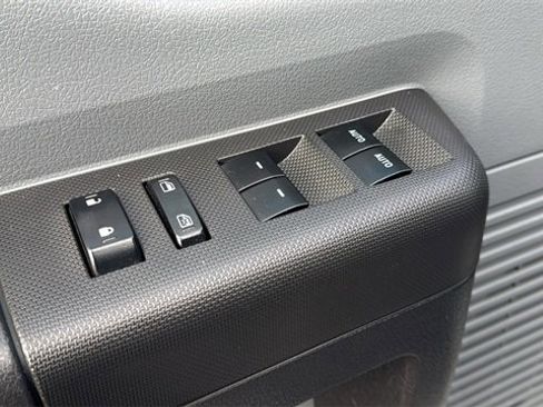 Used 2016 Ford F250 XL w/ Power Equipment Group image 10