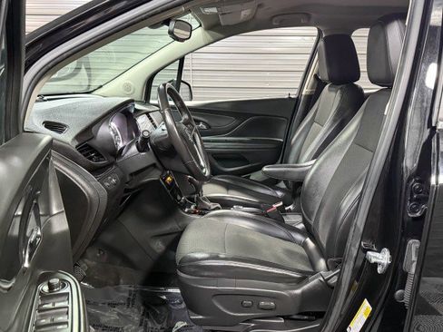 Used 2018 Buick Encore Preferred image 13