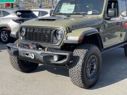 New 2025 Jeep Wrangler Unlimited Rubicon 392 image 10