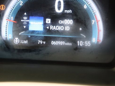 Used 2018 Honda Civic EX image 38