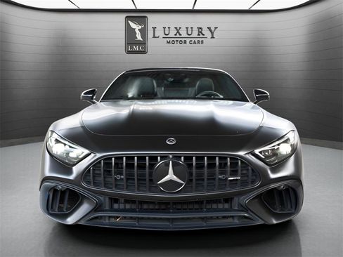 Used 2022 Mercedes-Benz SL 55 AMG 4MATIC image 9