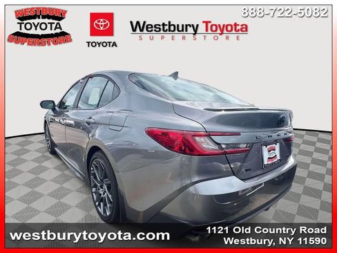 Used 2026 Toyota Camry SE w/ Convenience Package FWD image 7