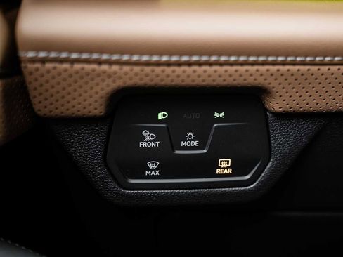 New 2026 Volkswagen Atlas Cross Sport SEL image 19