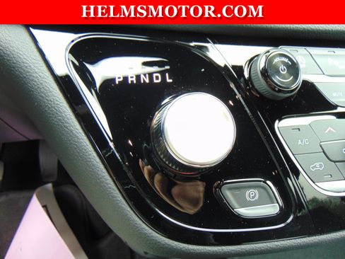 New 2026 Chrysler Pacifica Select w/ S Appearance Package image 21