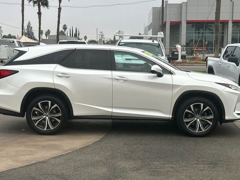 Used 2022 Lexus RX 350L FWD w/ Premium Package image 3