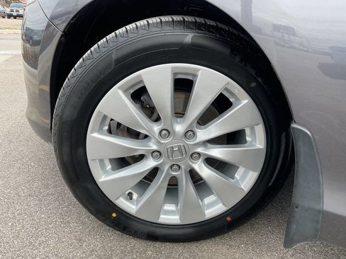 Used 2015 Honda Accord EX-L image 42