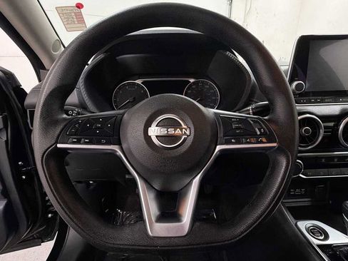 Used 2024 Nissan Sentra SV FWD image 16