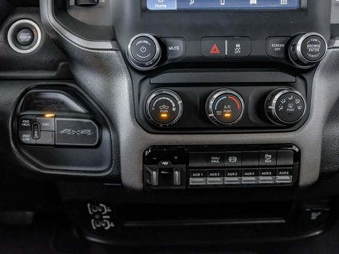 Used 2023 RAM 3500 Tradesman image 23