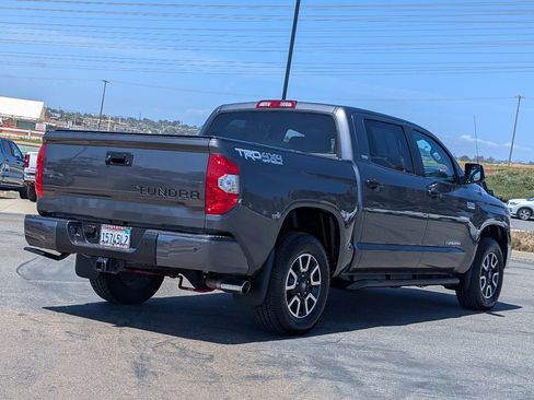 Used 2018 Toyota Tundra SR5 w/ TRD Off Road Package AWD/4WD image 13