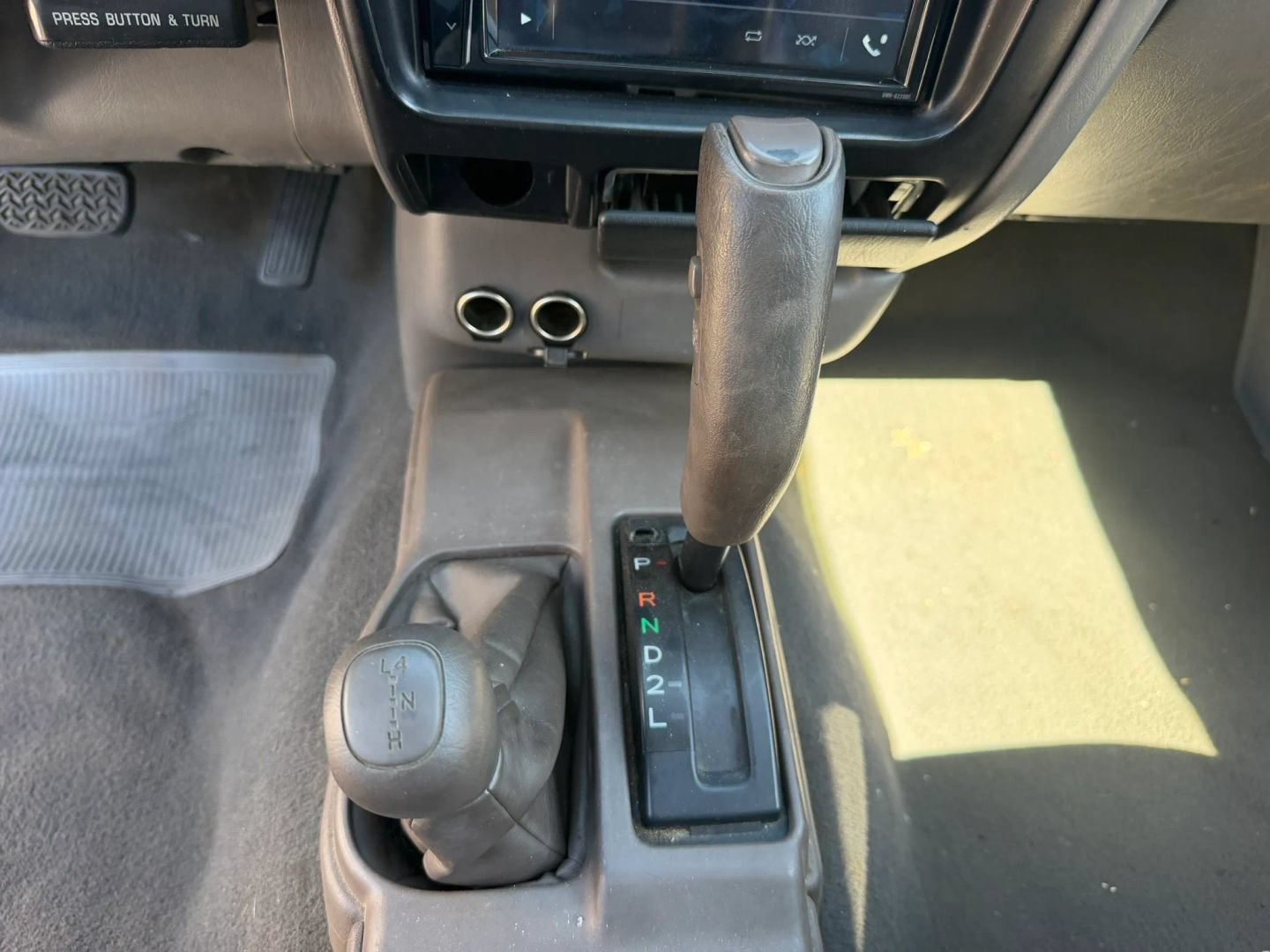 Used 2003 Toyota Tacoma 4x4 Xtracab V6 image 22