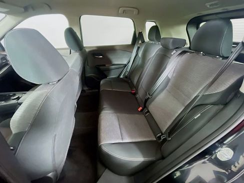 Used 2023 Nissan Rogue SV AWD/4WD image 23