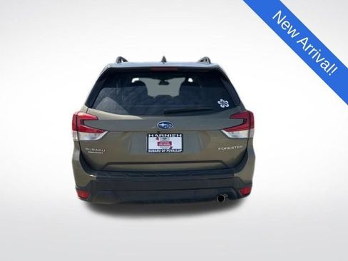Used 2023 Subaru Forester Limited image 6