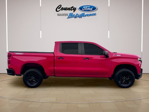 Used 2020 Chevrolet Silverado 1500 LT Trail Boss AWD/4WD image 25