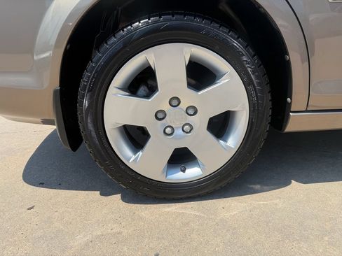 Used 2007 Saturn Aura XE FWD image 38