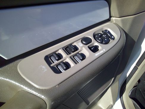 Used 2007 Dodge Ram 2500 Truck Laramie image 12