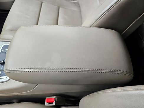 Used 2016 Jeep Grand Cherokee Limited w/ Luxury Group II image 64