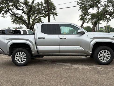 Certified 2024 Toyota Tacoma SR5 RWD image 4