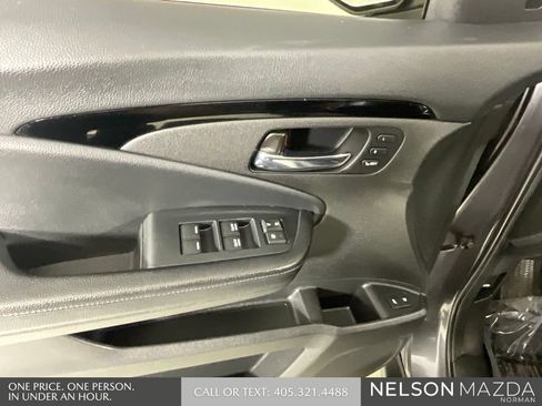 Used 2020 Honda Pilot Elite image 17
