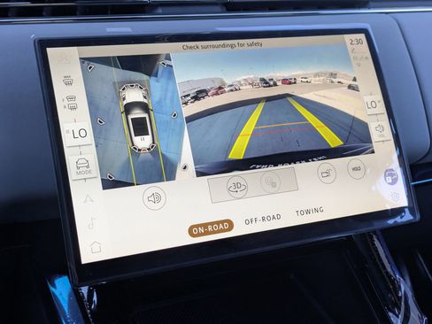 New 2026 Land Rover Range Rover Sport SV image 15