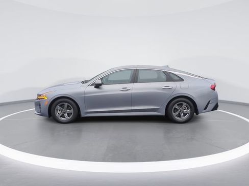 Used 2021 Kia K5 LXS FWD image 5