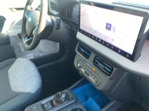 New 2025 Ford Maverick XLT w/ XLT Luxury Package image 16