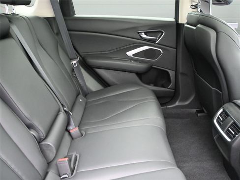 Used 2022 Acura RDX SH-AWD image 21