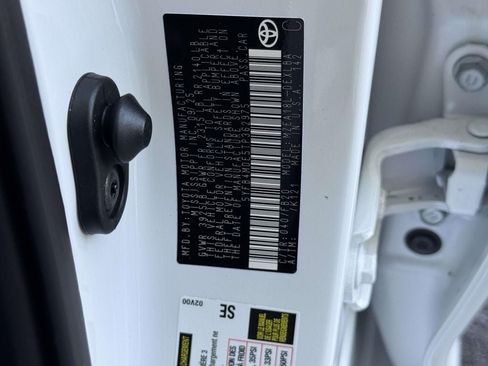 Used 2026 Toyota Corolla LE FWD image 27