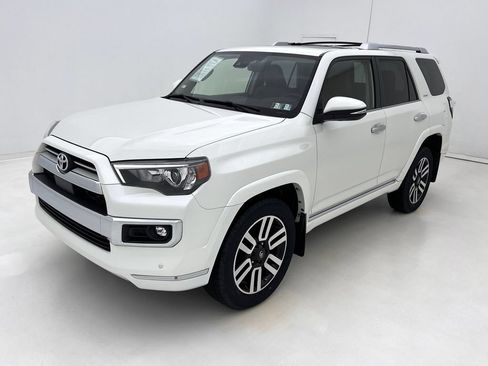Used 2021 Toyota 4Runner Limited AWD/4WD image 4