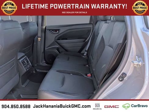 Used 2025 Subaru Forester Touring AWD/4WD image 14