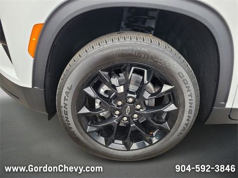 New 2026 Chevrolet Traverse LT w/ Midnight/Sport Edition image 9