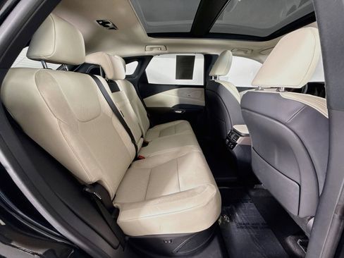 Used 2025 Lexus RX 450h AWD w/ Convenience Package image 29