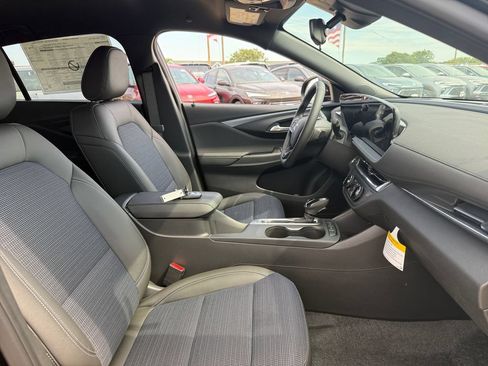 New 2026 Buick Envista Sport Touring w/ Convenience I Package FWD image 34