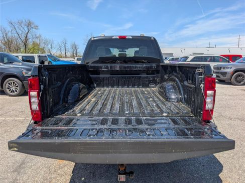 Used 2022 Ford F250 XLT image 13