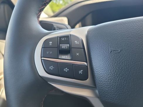Used 2026 Ford Explorer Active w/ Active Comfort Package image 27