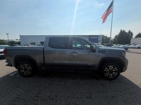 Used 2021 GMC Sierra 1500 AT4 w/ AT4 Preferred Package AWD/4WD image 5