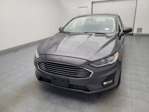 Used 2020 Ford Fusion SE image 15