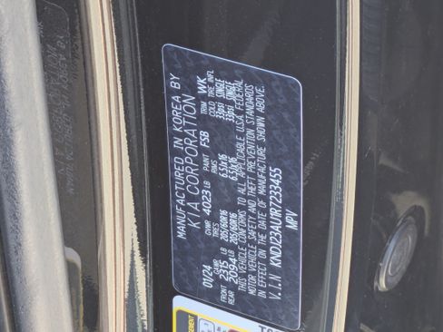 Certified 2024 Kia Soul LX w/ Option Group 015 FWD image 31