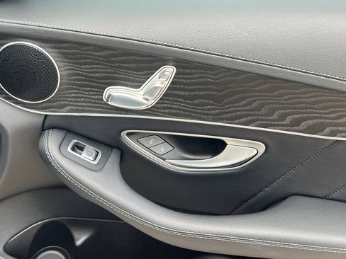 Used 2017 Mercedes-Benz C 300 Sedan image 12