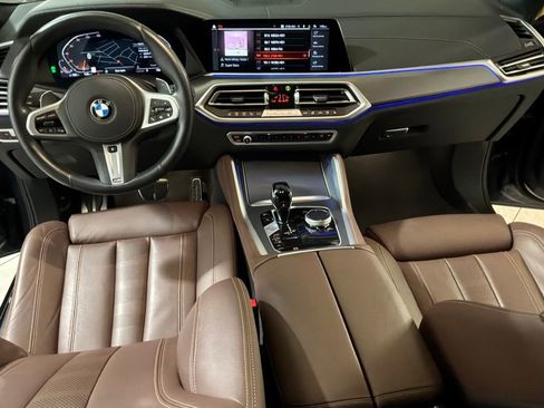 Used 2022 BMW X6 xDrive40i w/ M Sport Package image 11