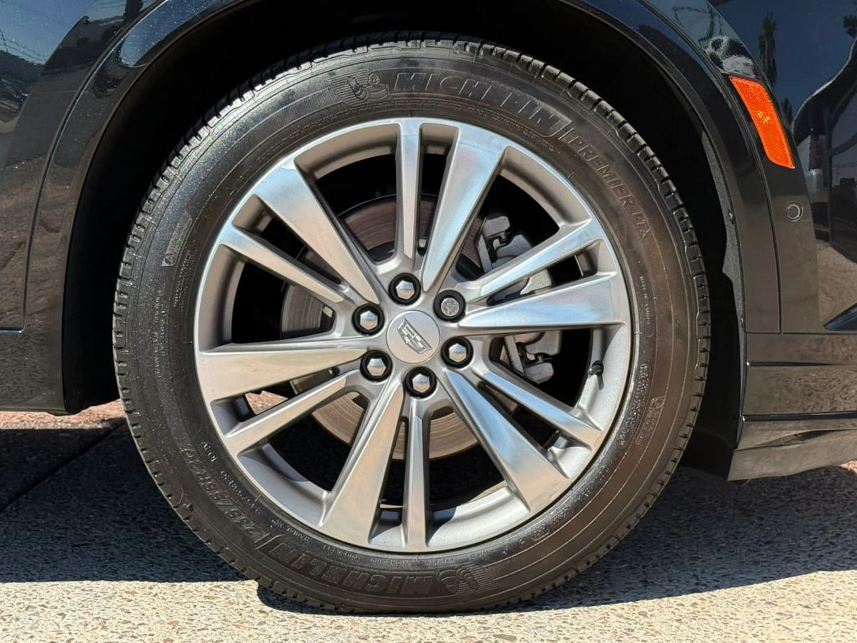 Used 2020 Cadillac XT6 Premium Luxury FWD image 26