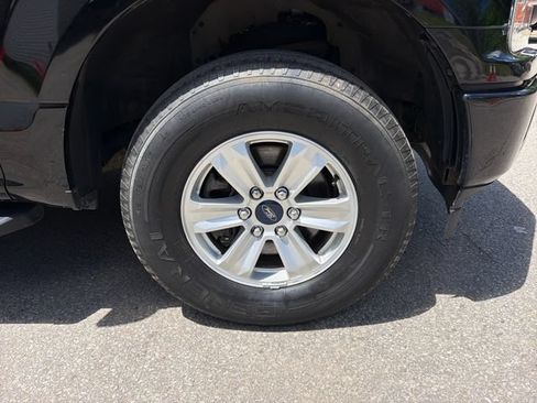 Used 2018 Ford F150 XL w/ Equipment Group 101A Mid AWD/4WD image 28