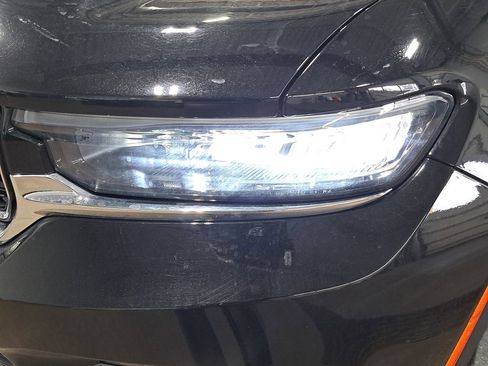 Used 2023 Jeep Grand Cherokee Limited image 31