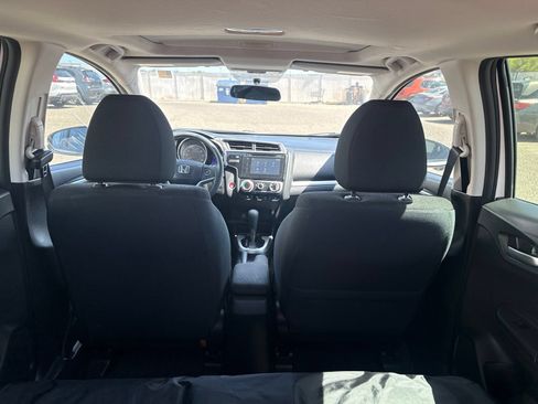 Used 2017 Honda Fit EX image 10