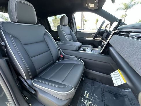 New 2026 GMC Sierra EV Elevation image 29